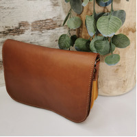 Juju & Co-Kent Crossbody Hand bag