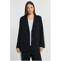 Betty Basics Bronwyn Blazer - Black