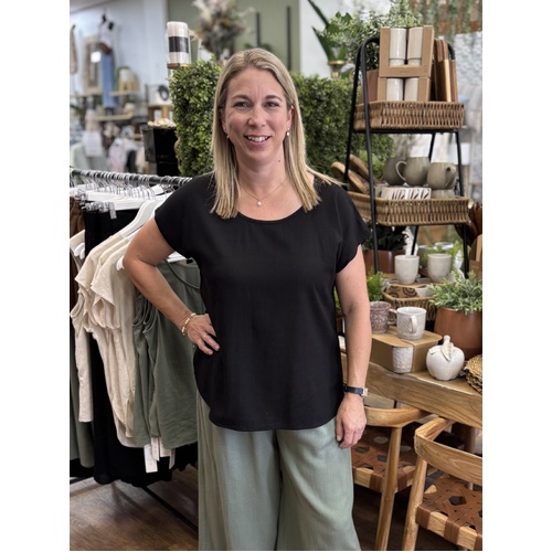 Sunny Girl Linen Blend Round Neck Top - Black [Size: 10]