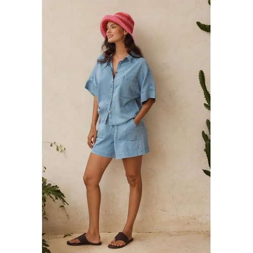Betty Basics Drew Denim Short - Meduim Wash [Size: 10]