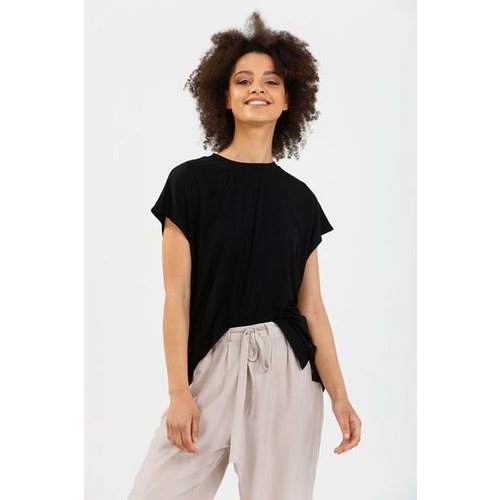 Brave+True-Everywoman Top-Black
