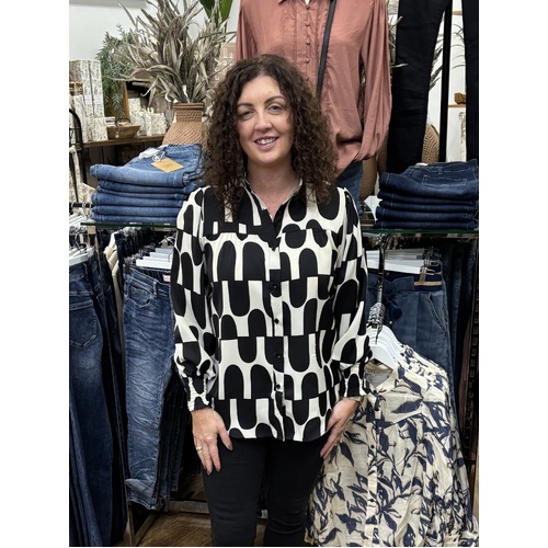 Cindy & Sami Oval L/S Shirt - Black/Beige