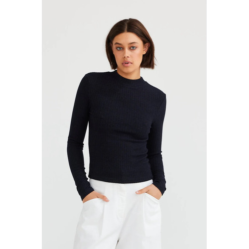 Daisy Says Stormi Top - Black