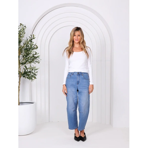 Monaco Jeans Toni Barrel Jeans - Light Blue [Size: 10]