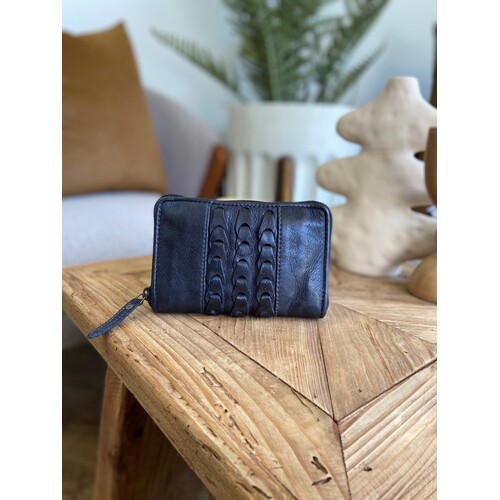 Rugged Hide Melody Leather Wallet [Colour: Black]