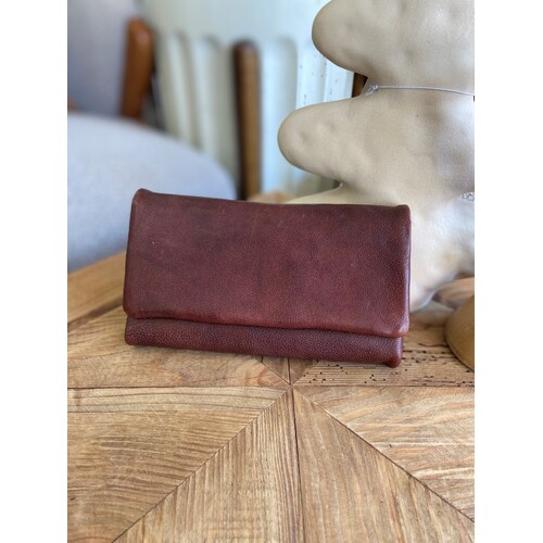 Rugged Hide Erin Leather Wallet [Colour: Brown]