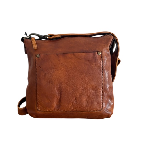 Rugged Hide Jackie Crossbody Bag - Tan