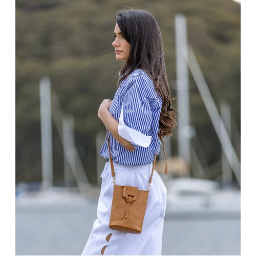 Black Caviar Lainey Phone Crossbody Bag - Tan