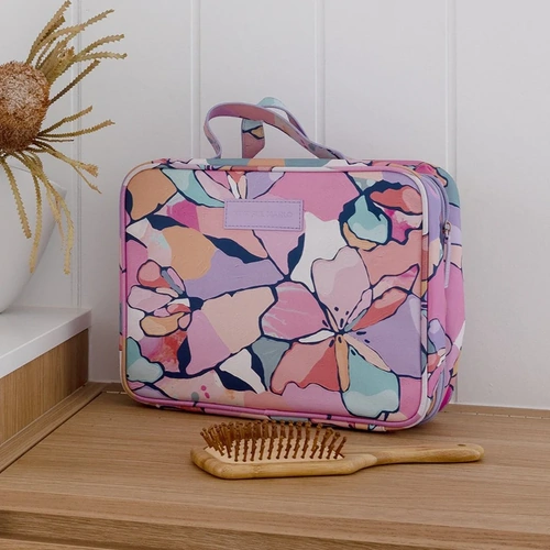Mindful Marlo Large Hanging Toiletry Bag - Willow